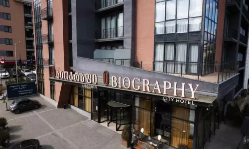 هتل بیوگرافی تفلیس